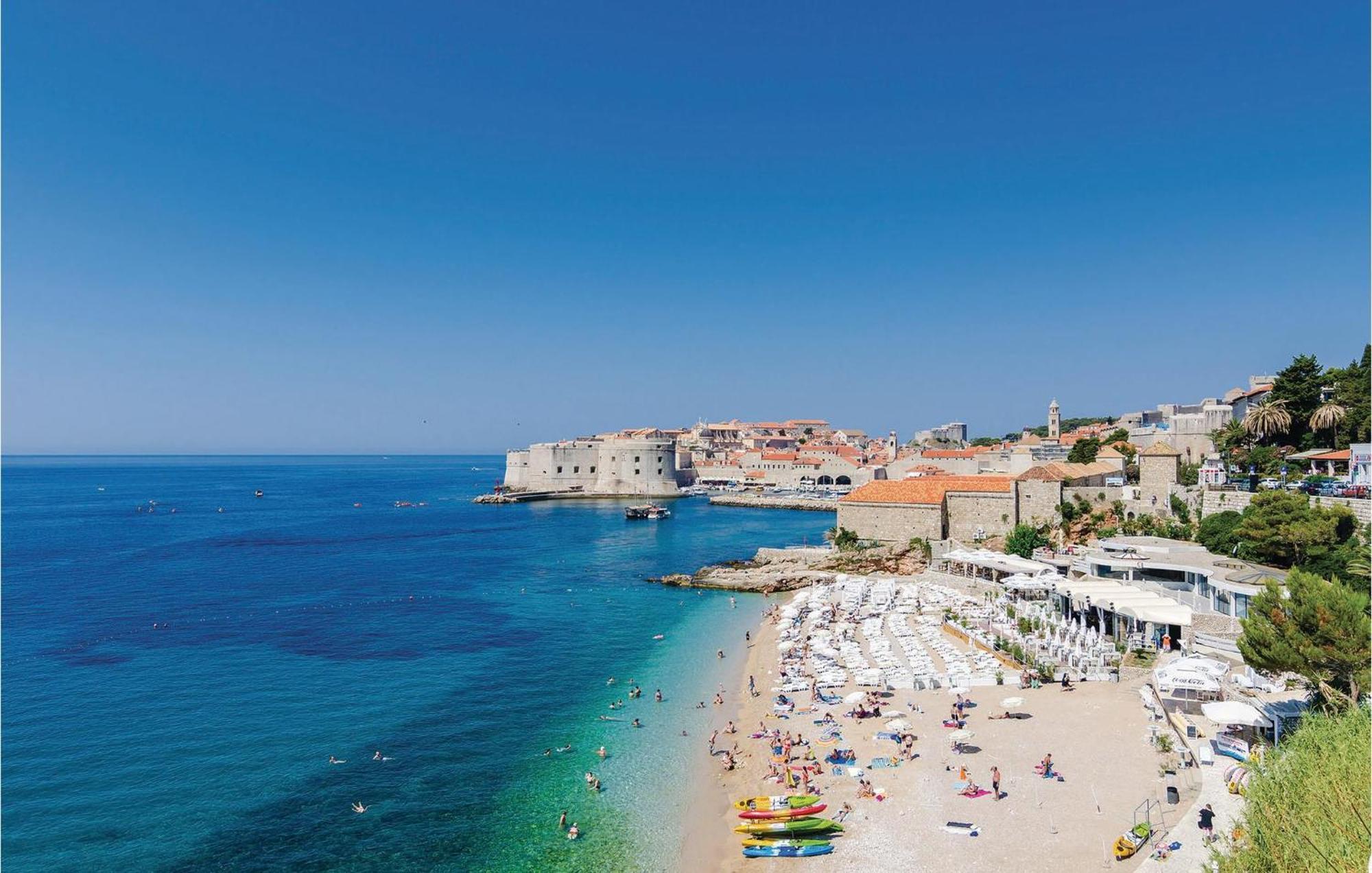 Amazing In Sustjepan With Wifi Apartamento Dubrovnik